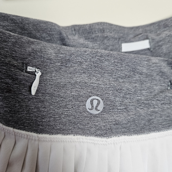 Lululemon skirt - Picture 3 of 6